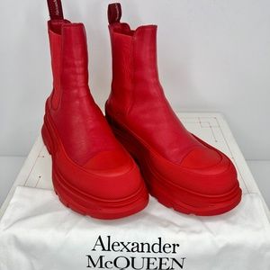 Alexander McQueen Leather Ankle Chelsea Boot